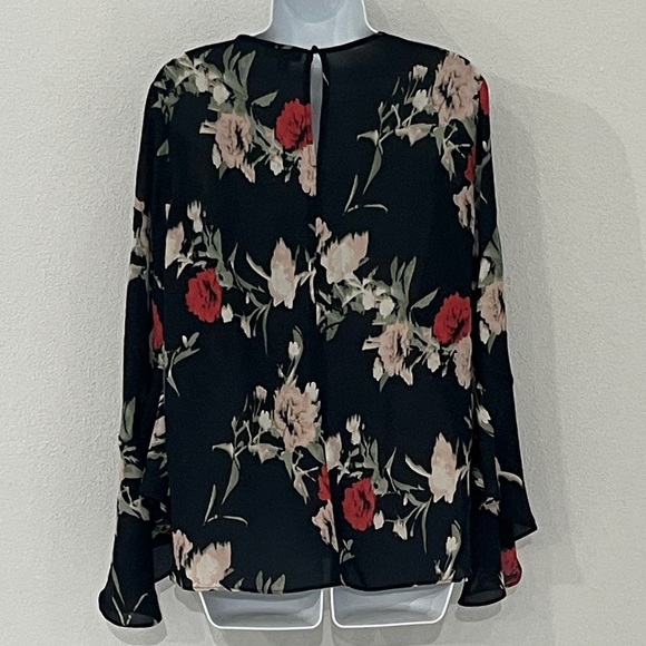 Vince Camuto Blouse Size Small - Picture 6 of 7